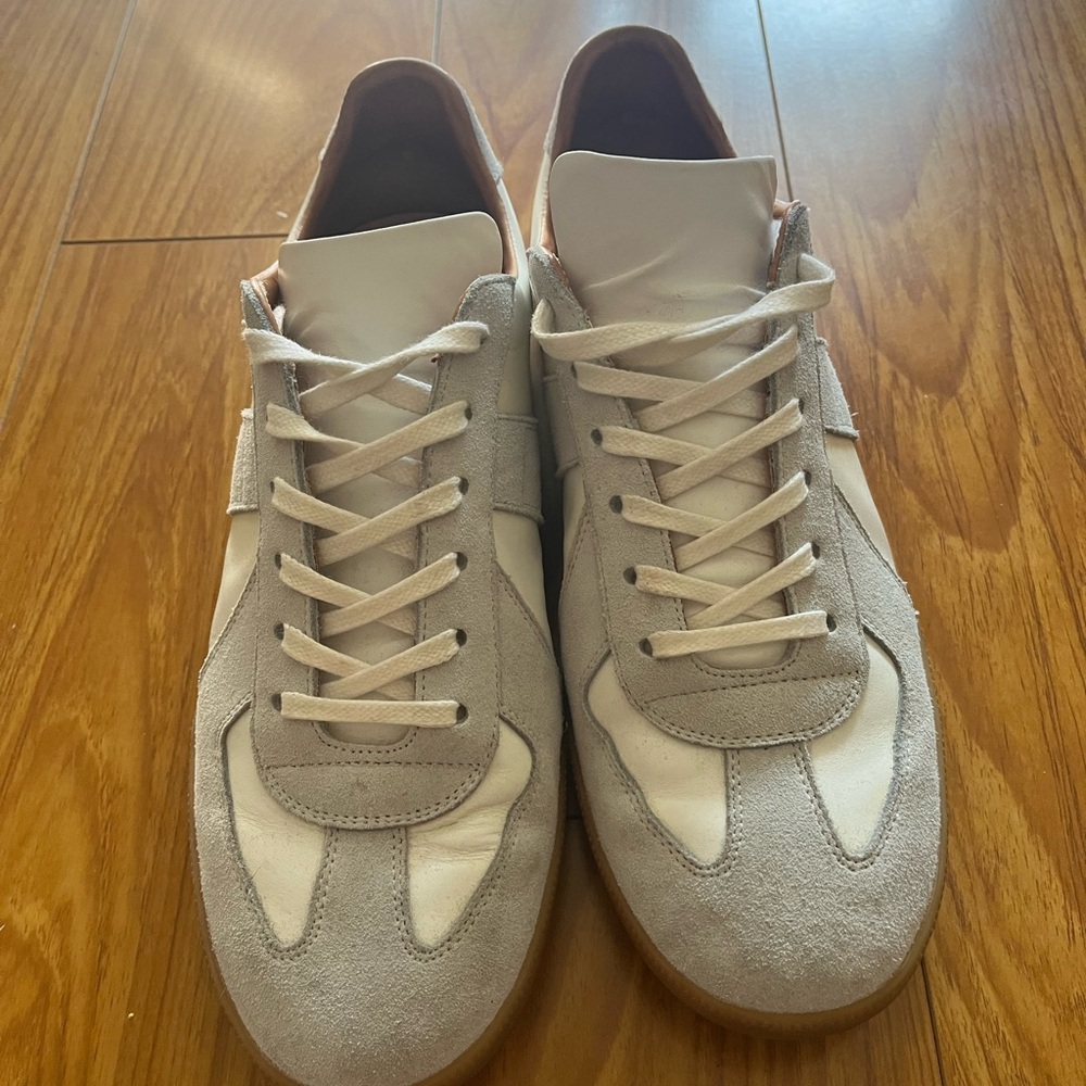 Beckett Simonon White & Grey Morgen Trainers Size 8